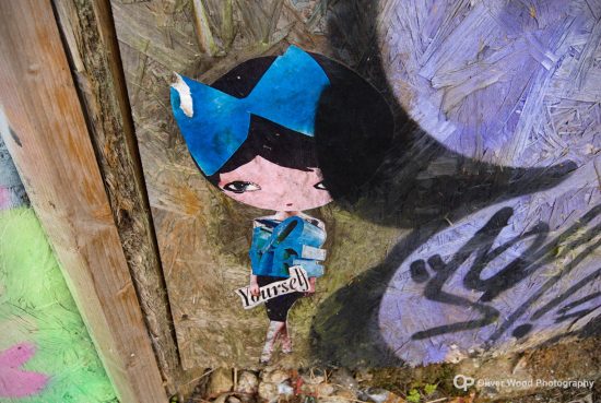 Graffiti art - girl with blue hair ribbon